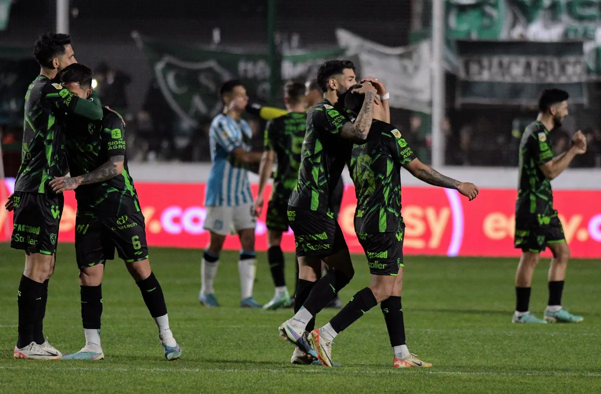 Sarmiento de Junin vs Racing Club. Fecha 7 Liga Profesional. Futbol Argentina Primera Division. 24/7/2024 *** Sarmiento