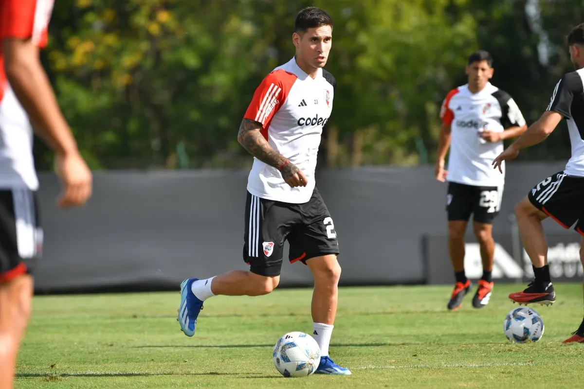 Rodrigo Villagra entrenando en River Plate