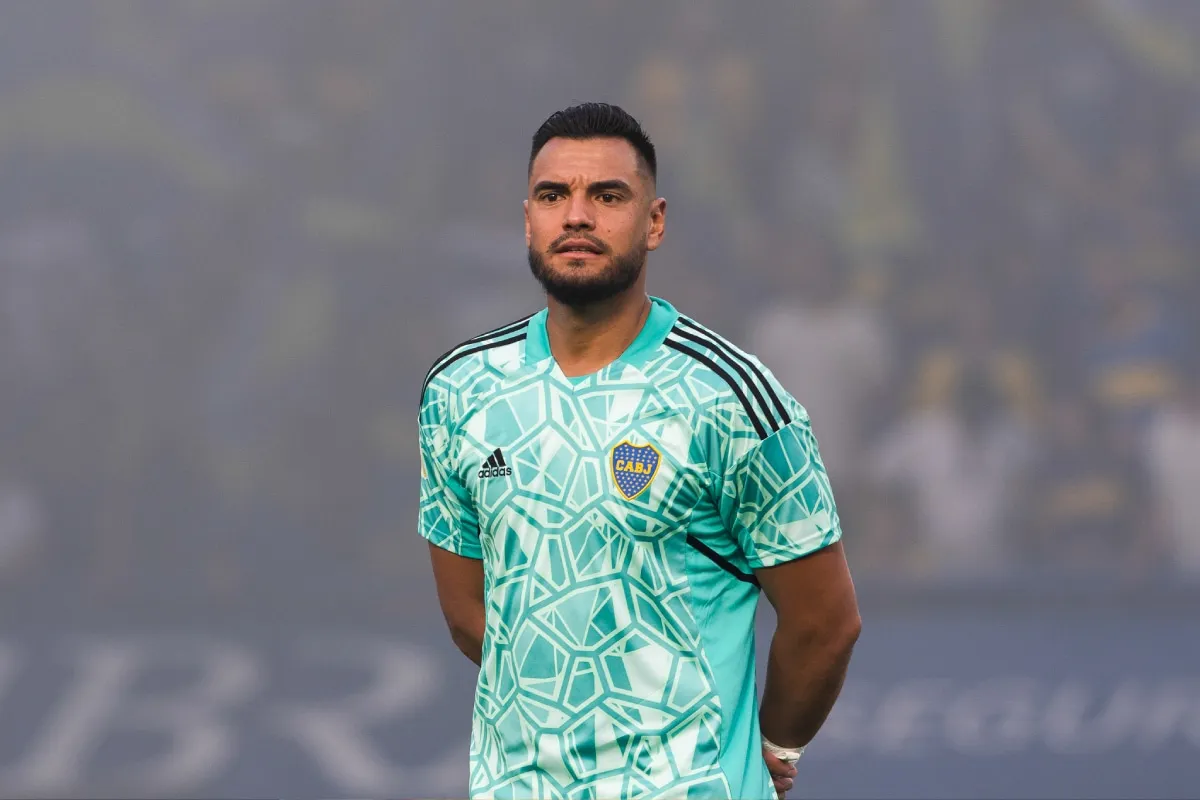 Sergio Romero está lesionado: por eso no jugará ante Racing