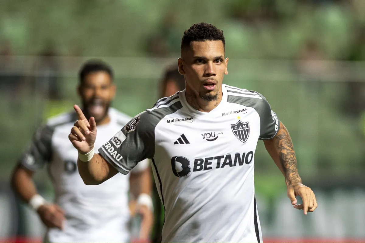 Paulinho, el mejor de Atlético Mineiro