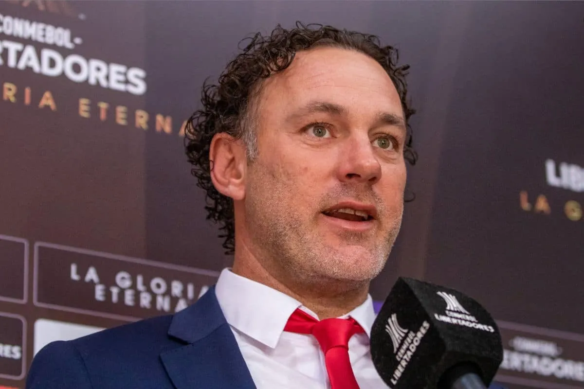 Gabriel Milito, en la mira de Atlético Mineiro