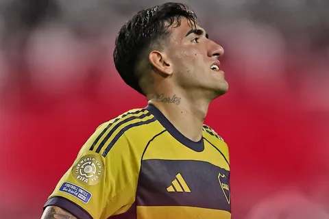 Boca sorprende: Riquelme y una decisión clave sobre el futuro de Lautaro Di Lollo