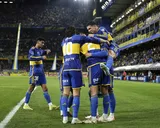 Sonríe Román: el club que se mostró “dispuesto” a venderle su máxima figura a Boca