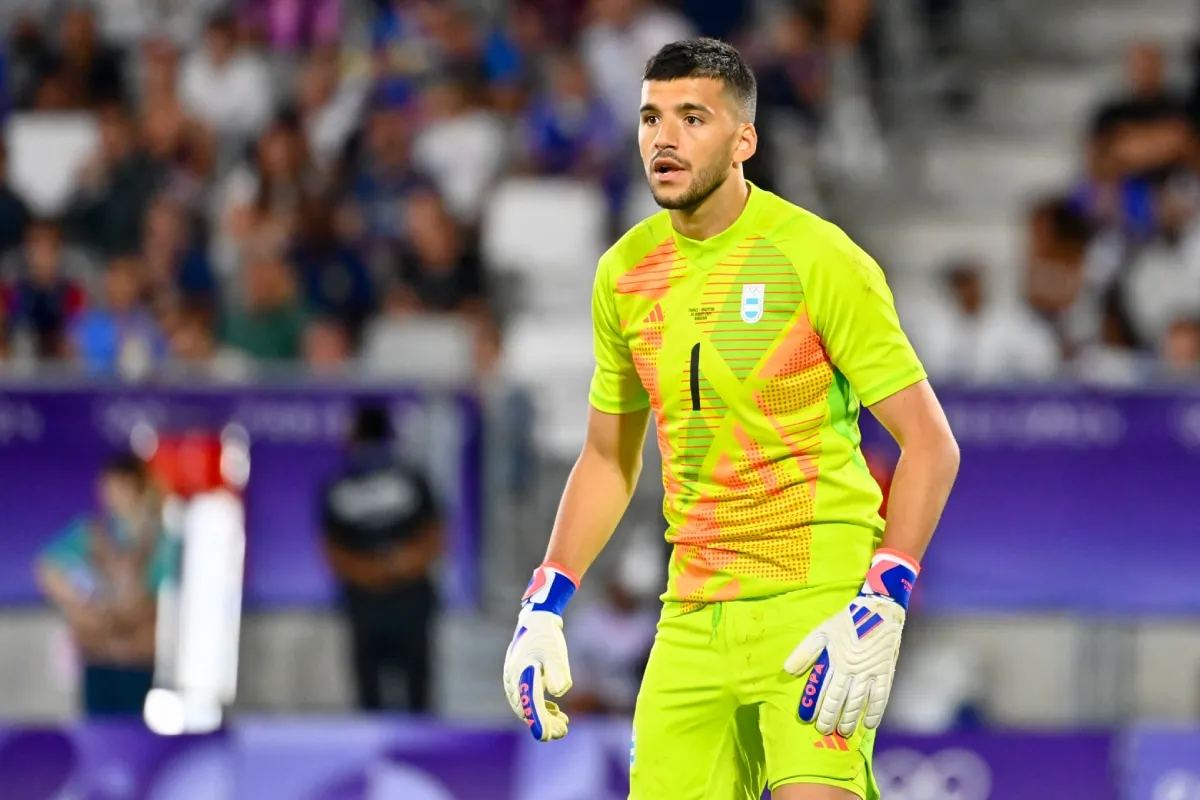 Gerónimo Rulli con la camiseta de Argentina en los JJOO 2024