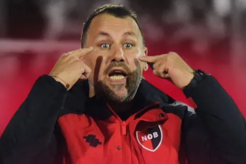 Tensión en Newell’s: el candidato que pidió “jerarquía” y apuntó contra Fabbiani
