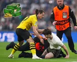 La millonada que ganaron los sujetos que invadieron el campo en la final de la Champions