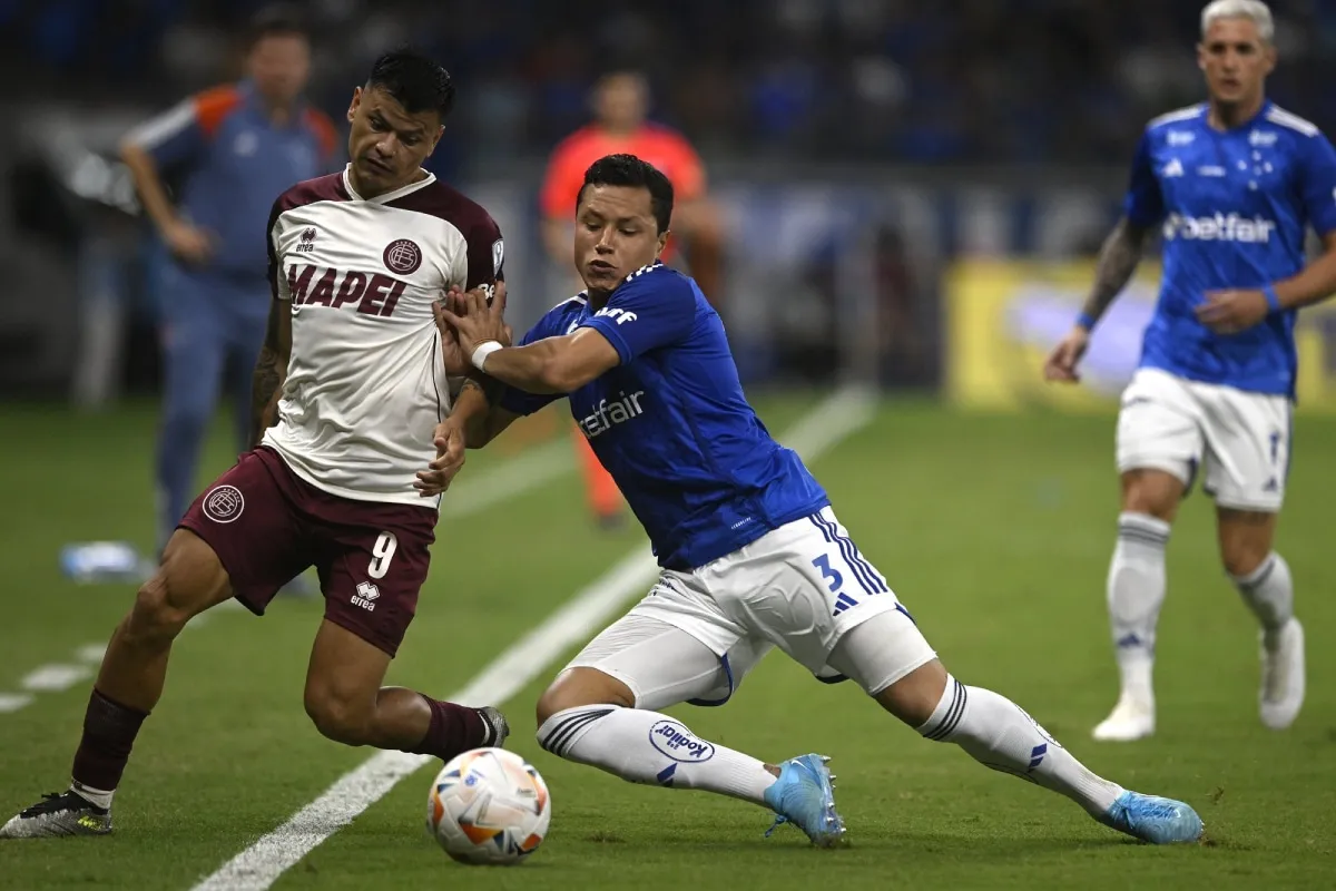 Lanús y Cruzeiro se miden por un boleto para la final de la Copa Sudamericana 2024