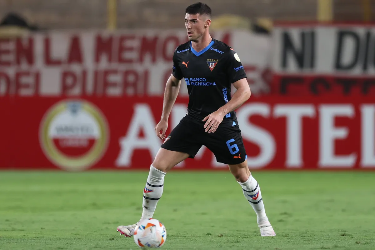 PER: Universitario de Deportes v LDU de Quito. CONMEBOL Libertadores Cup, Group D. Date 1 Facundo Rodriguez of LDU de Qu