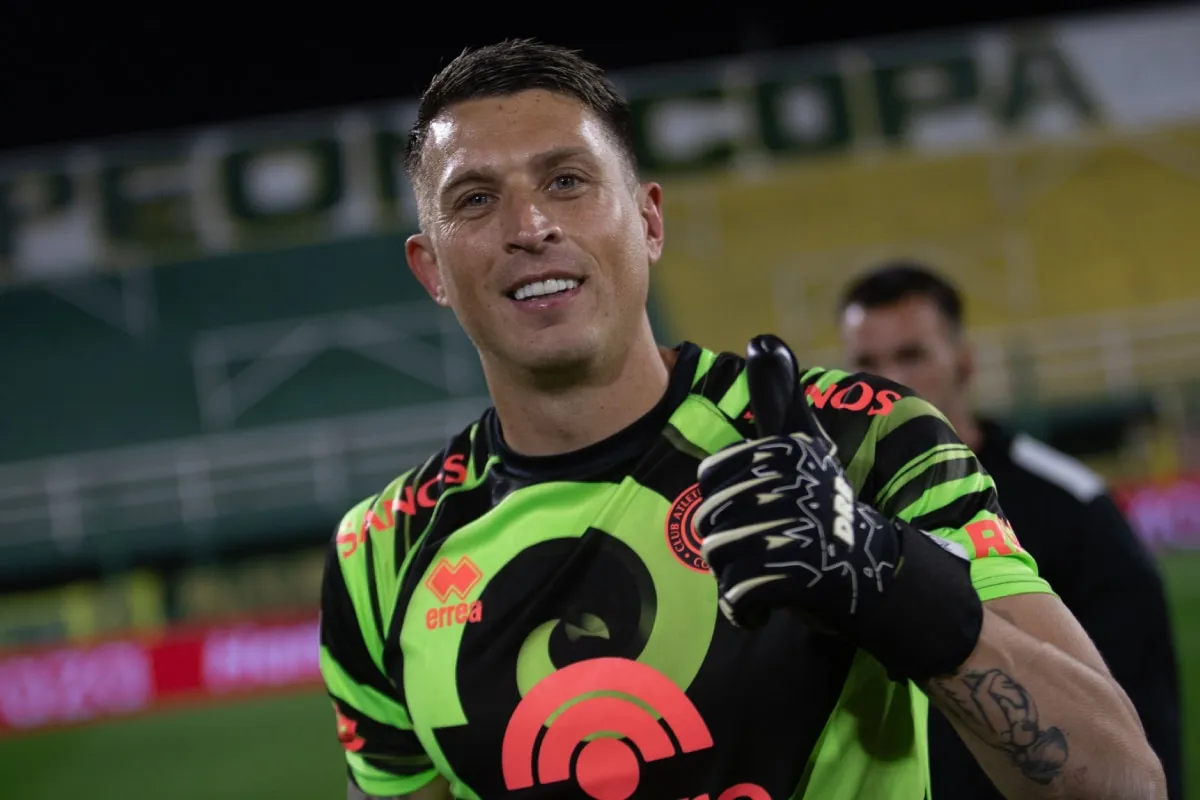 Nahuel Losada, refuerzo de Lanús