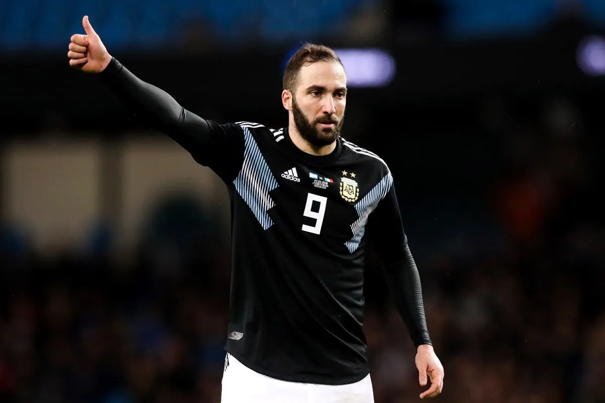 Gonzalo Higuaín con la camiseta de la Selección Argentina
