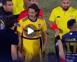 El fuerte encontronazo entre Edinson Cavani y el técnico de Sportivo Trinidense