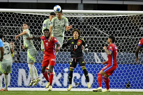 Tiene récord en Mundiales, una larga carrera en Europa y arribaría a la MLS