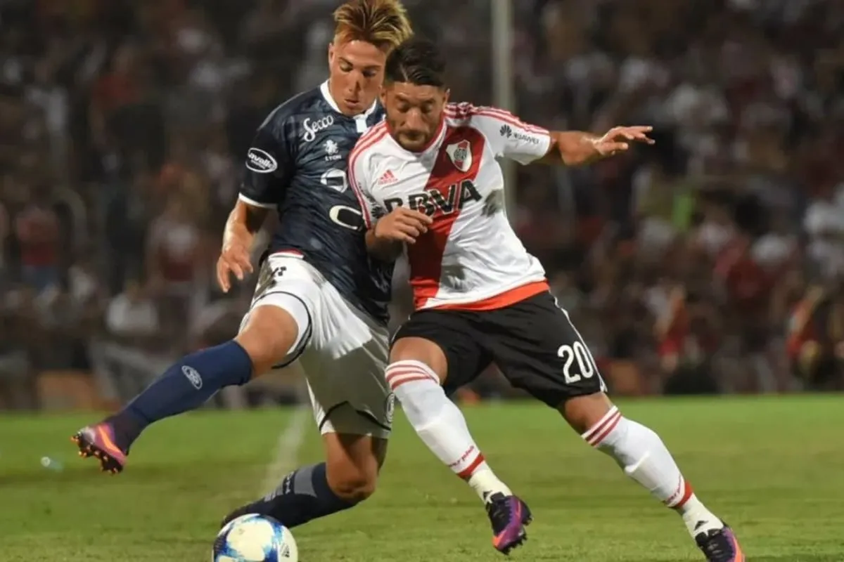 River e Independiente Rivadavia, cara a cara en el Monumental