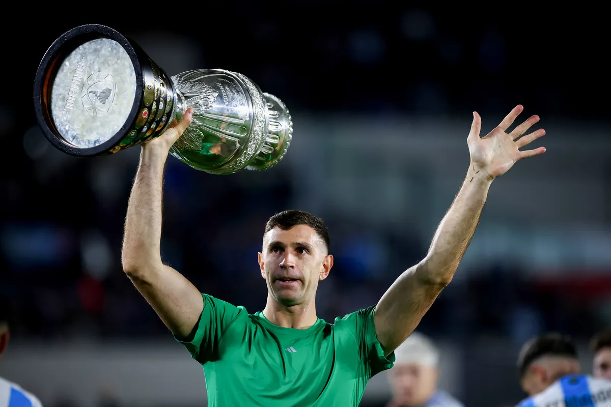 Emiliano Dibu Martinez, campeón de la Copa América 2024 con Argentina