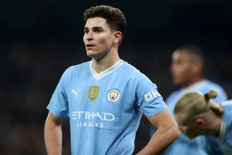 Las dos condiciones que puso Manchester City para vender a Julián Álvarez