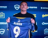 Rosario Central presentó a Marco Ruben como refuerzo: “La posibilidad de jugar con Di María me motivó”