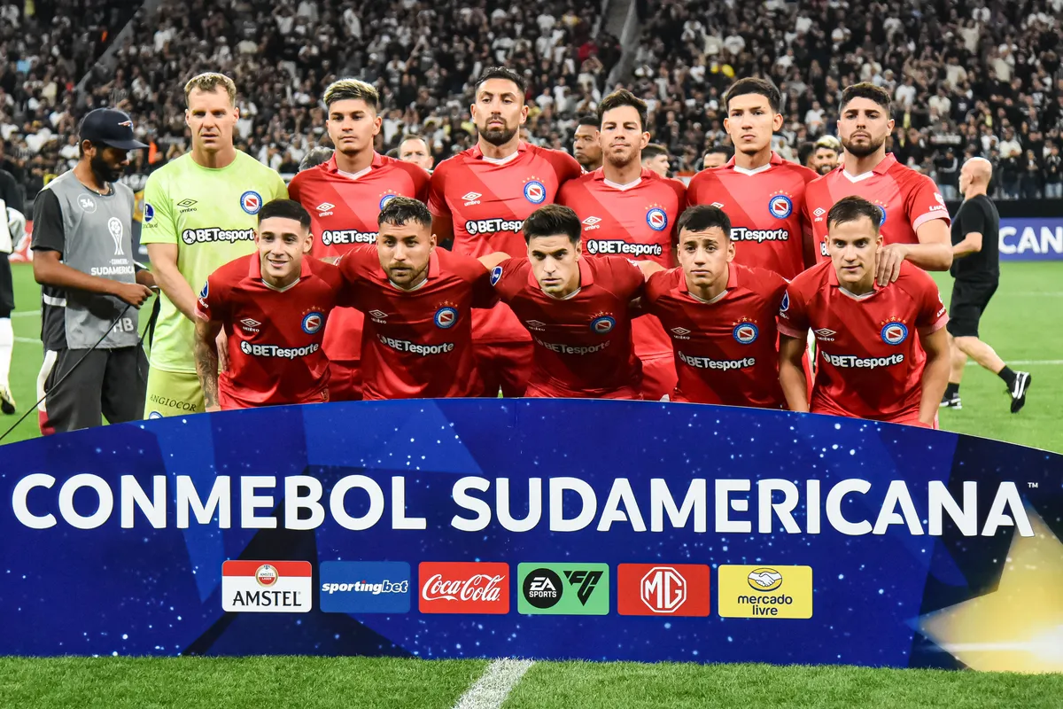 Corinthians x Argentino Juniors ARG