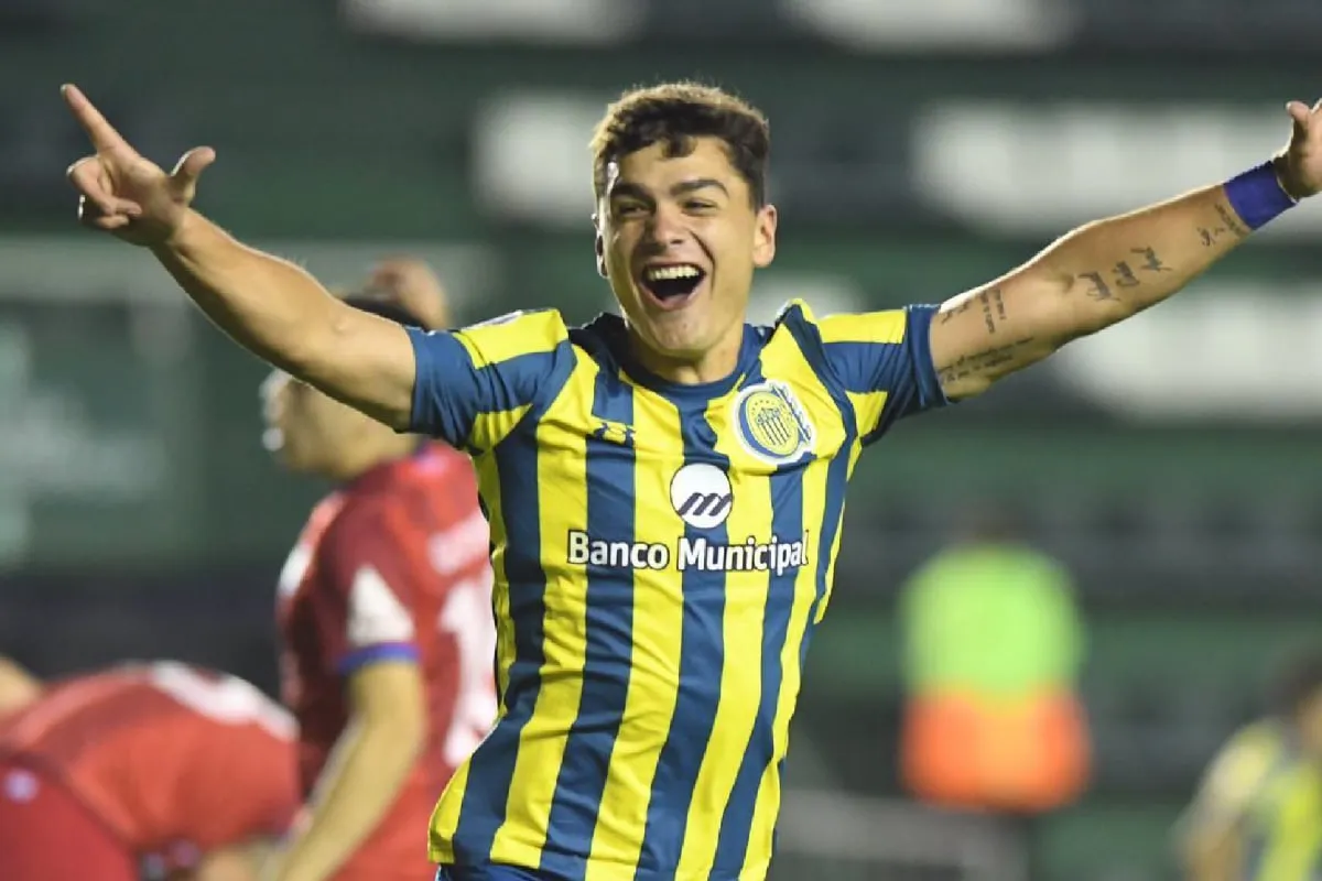 Luca Martínez Dupuy renovó contrato con Rosario Central