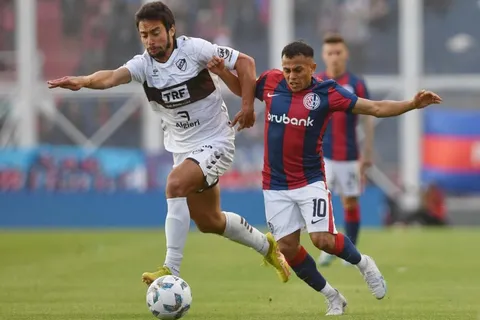 Platense vs San Lorenzo: a qué hora juegan, dónde ver, formaciones e historial
