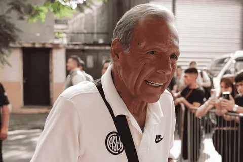 Mercado de pases San Lorenzo: Miguel Ángel Russo podría irse del Ciclón si Moretti “vuelve a faltar a su palabra”