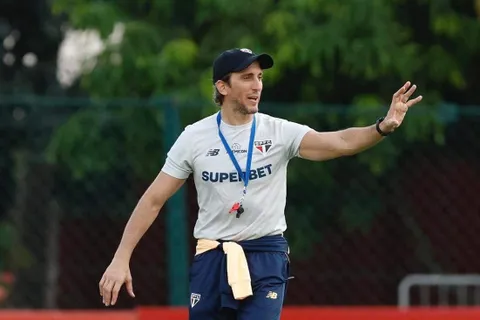 Luis Zubeldía fue presentado como DT de un grande de Brasil tras rechazar a San Lorenzo