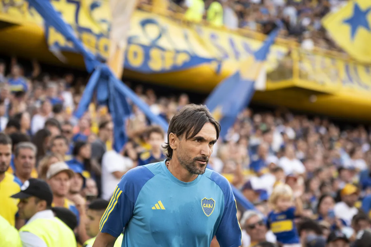 March 30, 2024, Buenos Aires, Argentina: Diego Martinez head coach of Boca Juniors looks on during a group B match betwe