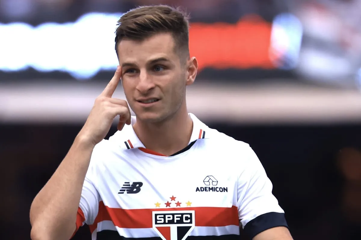 Giuliano Galoppo, entre Boca y Rosario Central