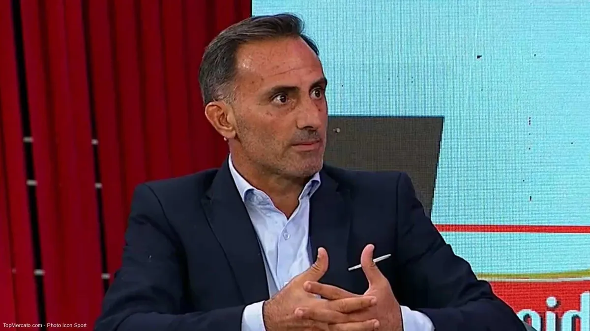 Diego Latorre, uno de los mejores comentaristas del país