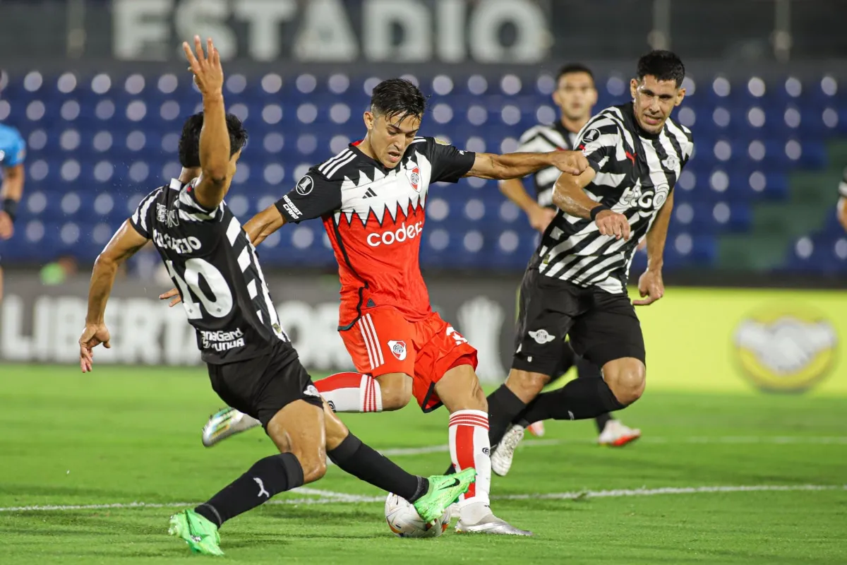 River y Libertad, otra vez cara a cara por Conmebol Libertadores