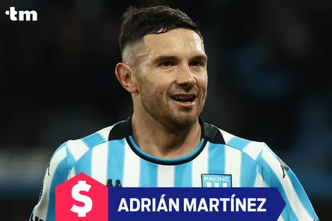 ¿Cuánto dinero gana Adrián Martínez en Racing? Sueldo actualizado de Maravilla en 2025