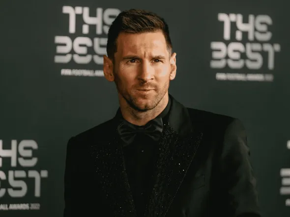 ¿Cuánto dinero recibe el ganador del premio The Best?
