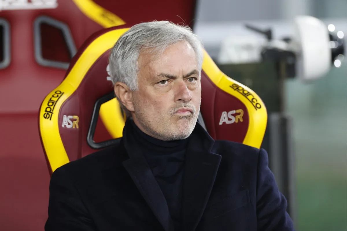 El futuro de José Mourinho, en el aire
