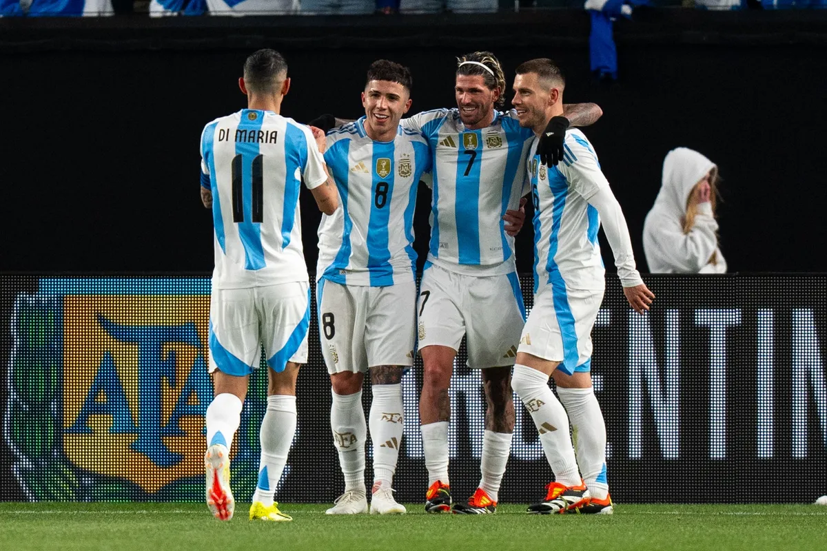 Soccer 2024: El Salvador vs Argentina MAR 22