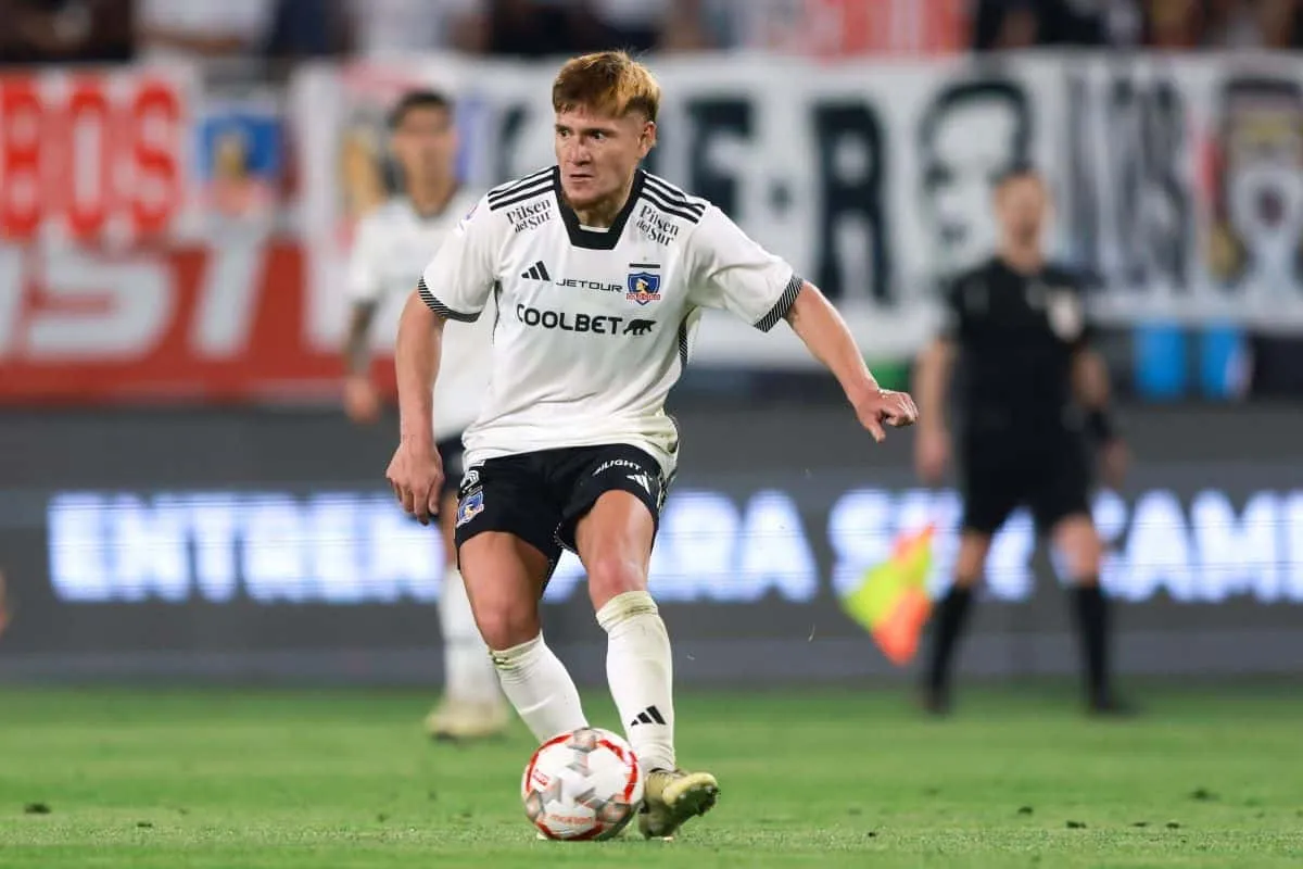 Leonardo Gil, posible fichaje de Boca, en Colo Colo