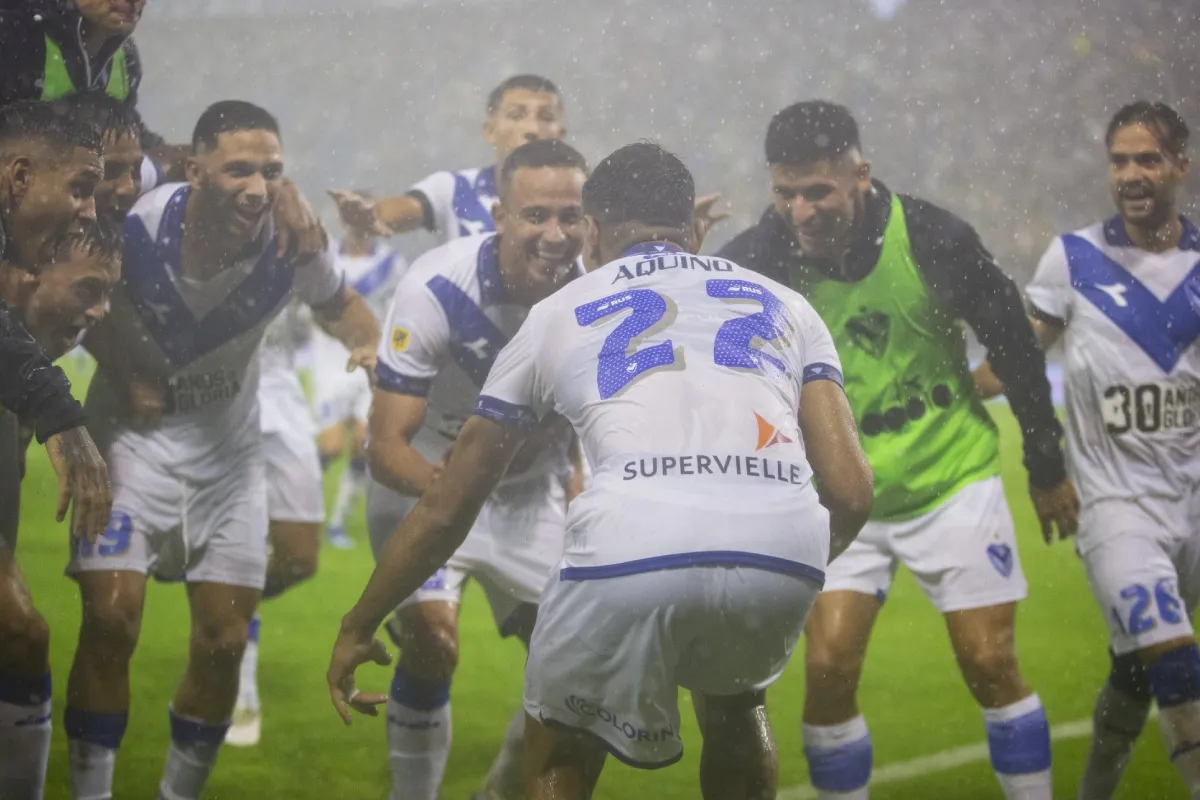 Claudio Aquino, uno de los mejores futbolistas del país