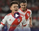 Video: el GOLAZO del Diablito Echeverri desde afuera del área en su debut como titular en Copa Libertadores