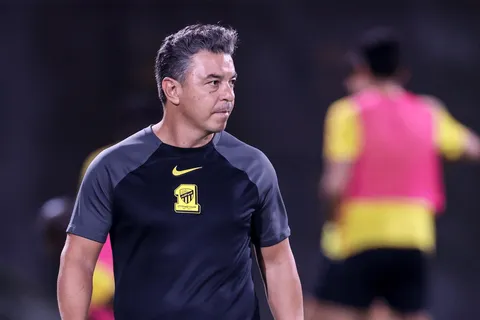 ¿Por qué Marcelo Gallardo sigue dirigiendo en Al Ittihad a pesar de su despido?