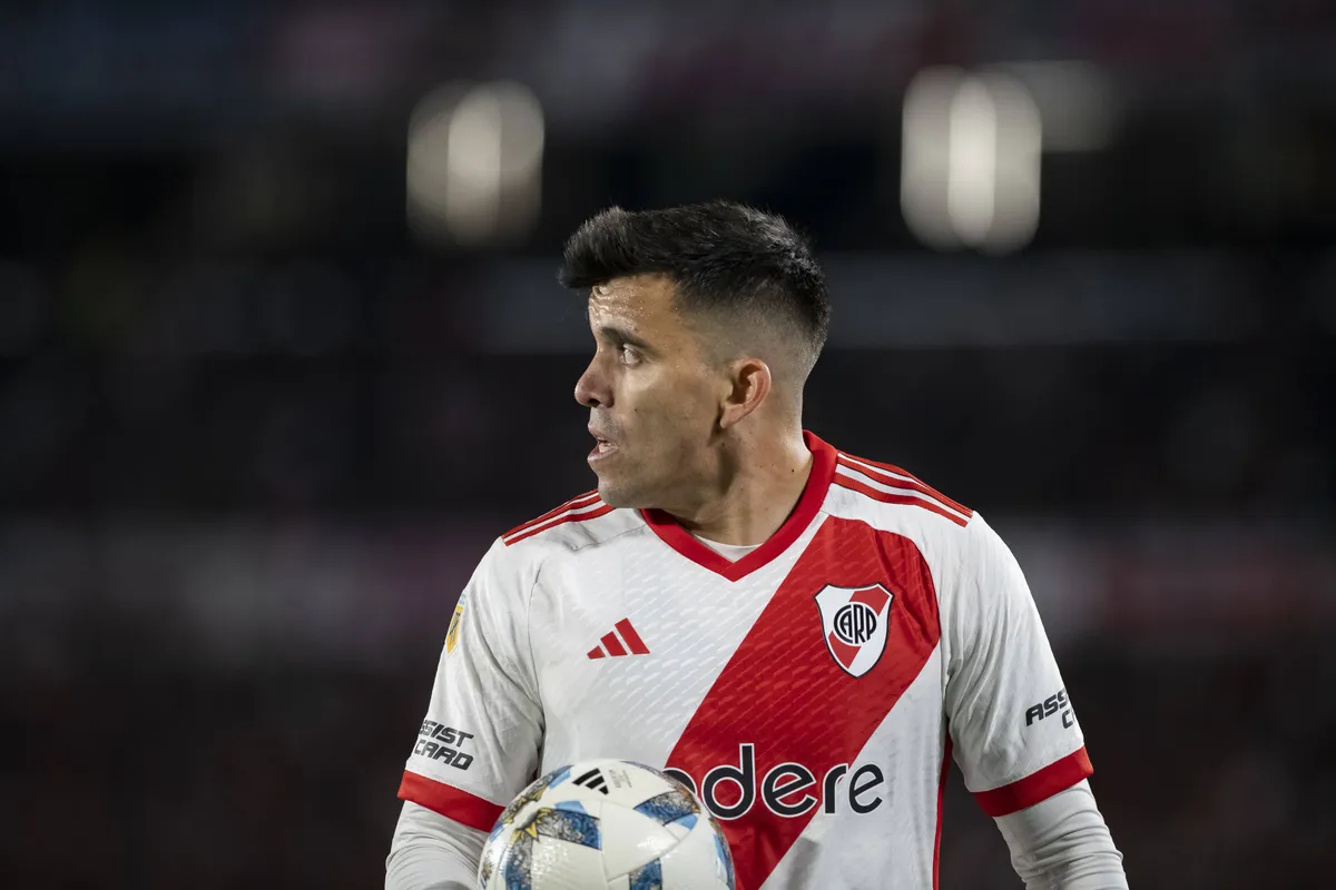 August 25, 2024, Buenos Aires, Argentina: Marcos Acuna of River Plate looks on during a Liga Profesional 2024 match betw