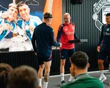 “Mentalidad ganadora”: Garnacho y Lisandro, premiados en Manchester United