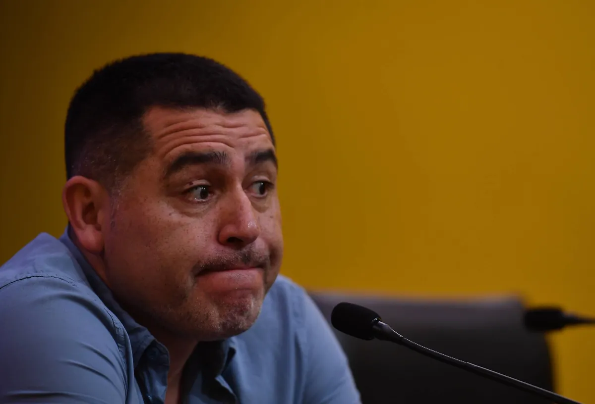 Argentina: Juan Román Riquelme against Mauricio Macri for the presidency of Boca Juniors Buenos Aires, Argentina.- In th