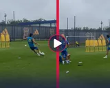 El premonitorio gol de Edinson Cavani en las prácticas de Boca antes de marcar ante Sportivo Trinidense