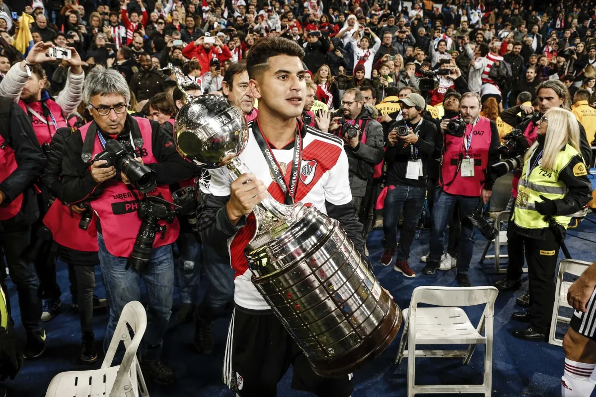Exequiel Palacios, joya surgida en River Plate, en la mira de Liverpool