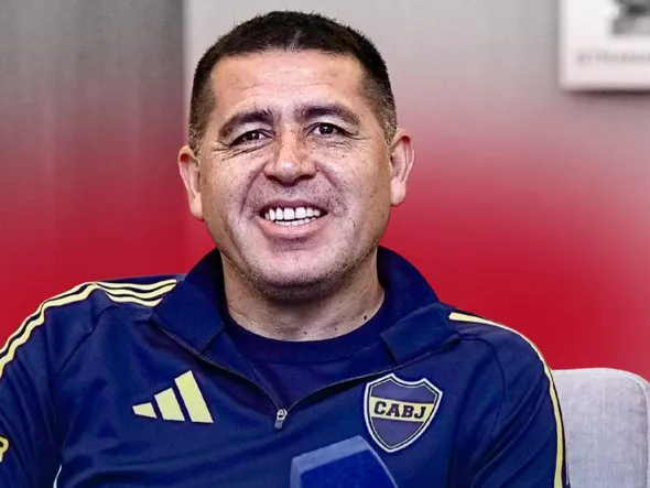 Boca ante los sondeos del mercado de pases: Riquelme trae calma en medio de ofertas e interés del exterior