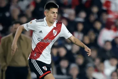 La decisiva influencia de Claudio Echeverri en el triunfo de River ante Deportivo Táchira