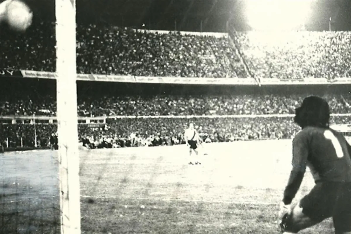 Boca derrotó a River en la Final del Nacional 1976 en El Cilindro