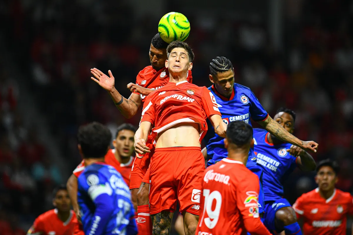 RECORD DATE NOT STATED Futbol Mexicano Clausura 2024 Toluca vs Cruz Azul Juan Escobar, Tomas Belmonte of Toluca jumps fo