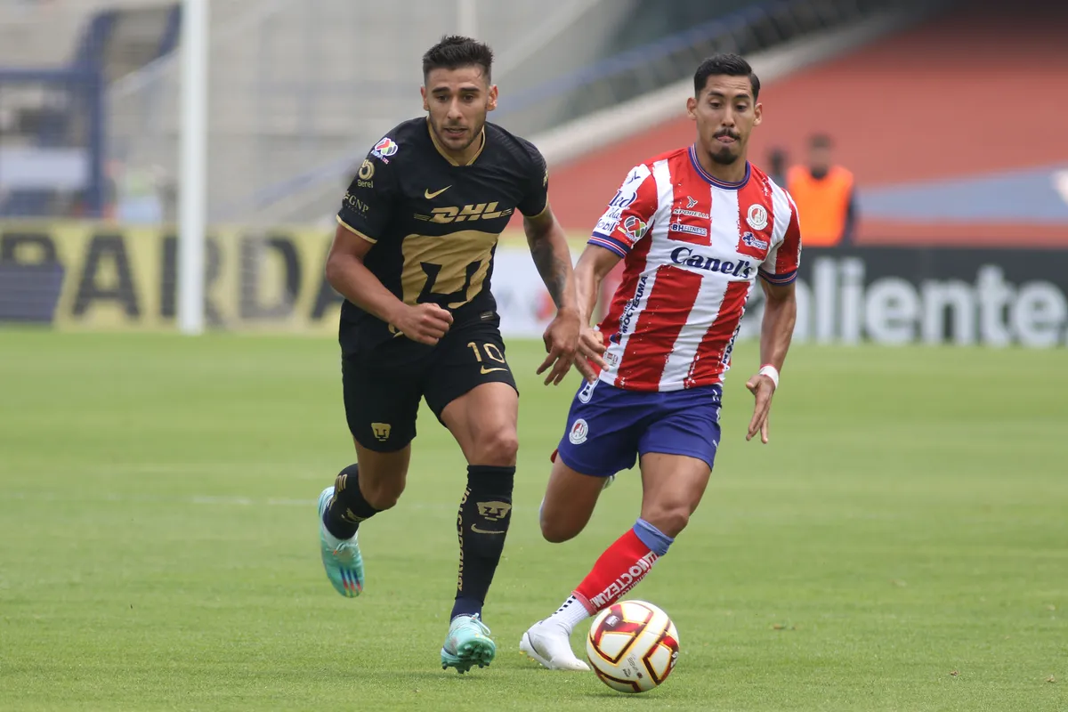 Mexico: San Luis At Pumas- Mexican Football League