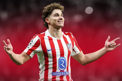 Julián Álvarez, el sueño del Barcelona: las 3 condiciones que debe cumplir para fichar al delantero de la Selección Argentina