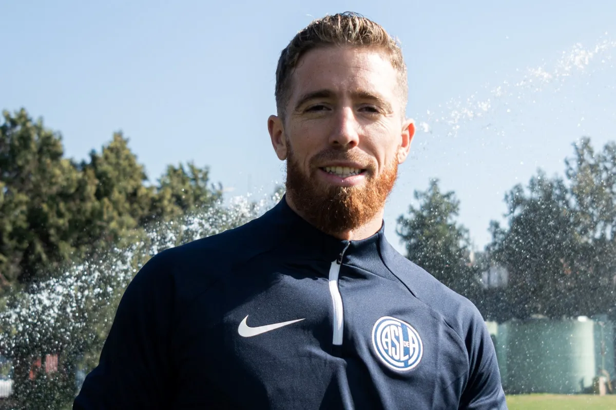 Iker Muniain ya entrena en San Lorenzo