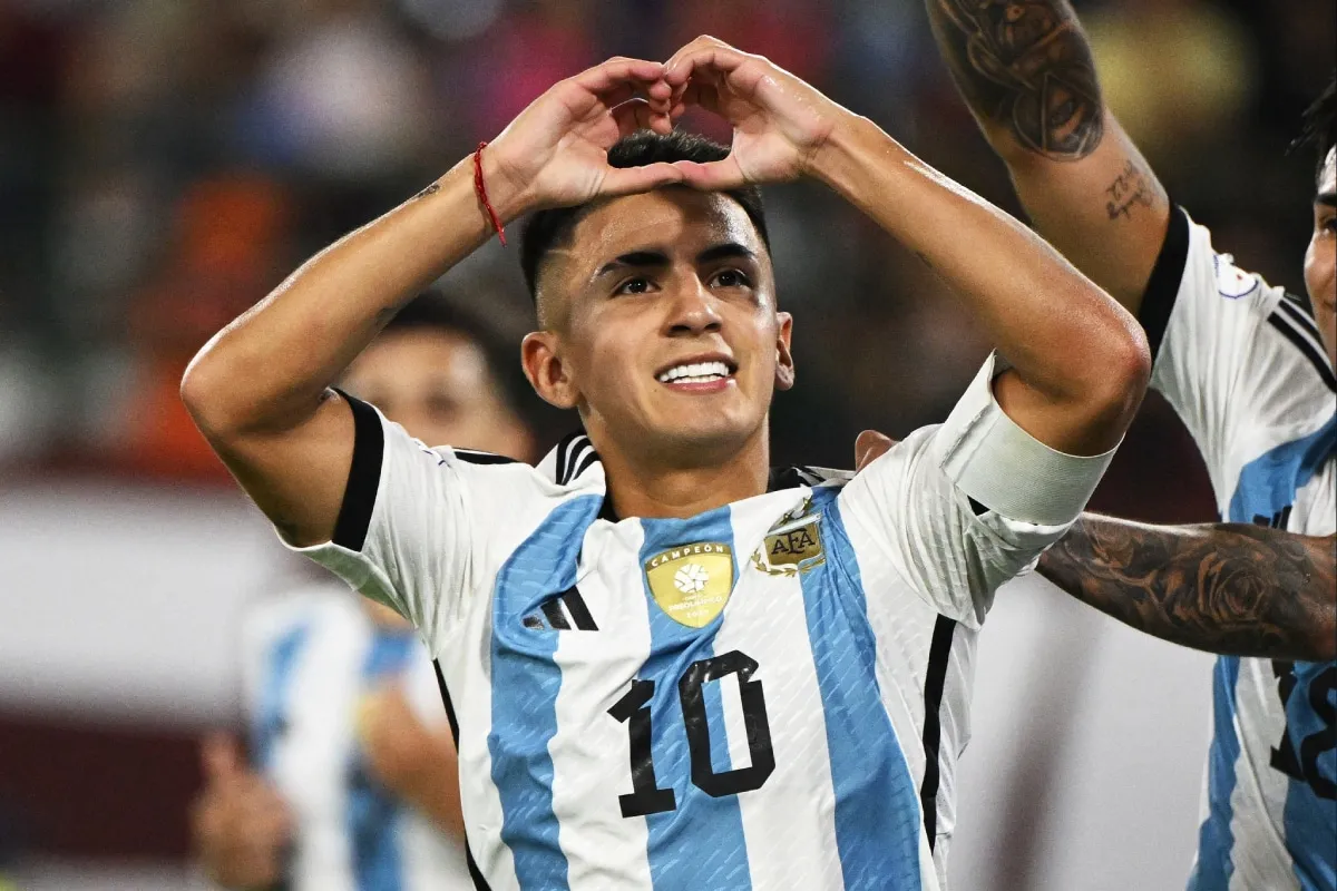 Thiago Almada, el capitán de esta Selección Argentina Sub-23